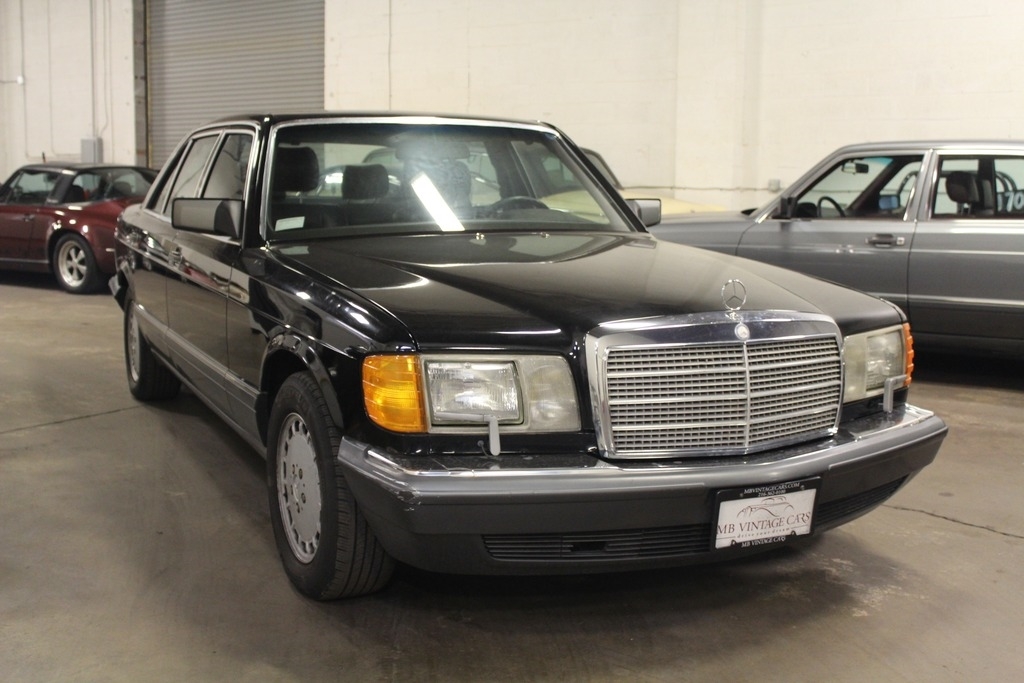 1991 Mercedes-Benz 420-Class 420 SEL Sedan