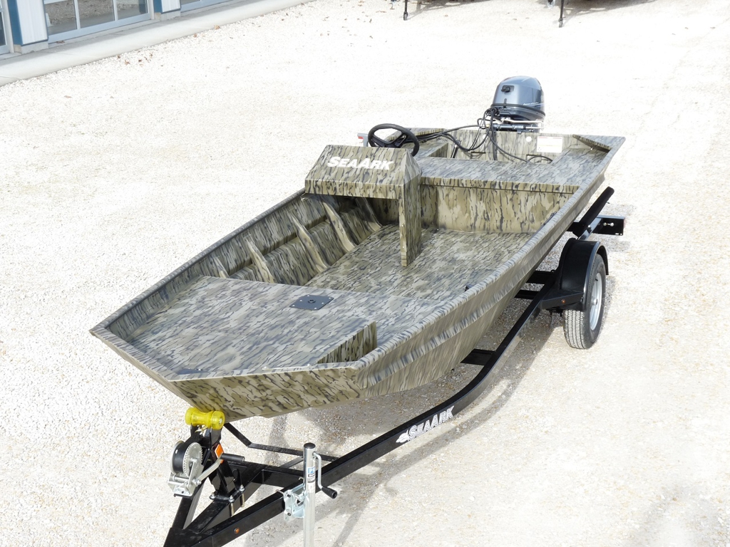 New 2026 Xpress Hyper-Lift Crappie H18C, 63379 Troy - Boat Trader