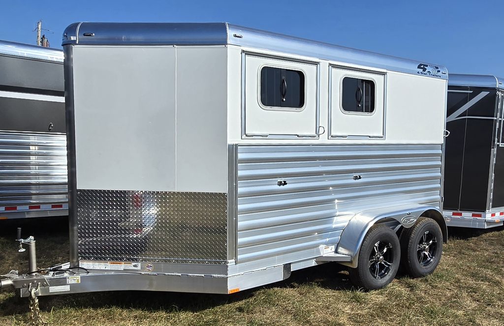 Trailer Photo 1