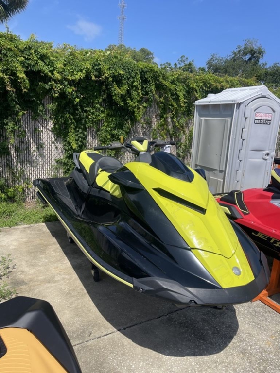 Used 2022 Yamaha WaveRunner GP1800R HO, Daytona Beach - Boat Trader