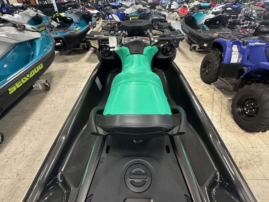 New 2026 Sea-Doo Switch Cruise Limited™ 21 - 300 hp - Double