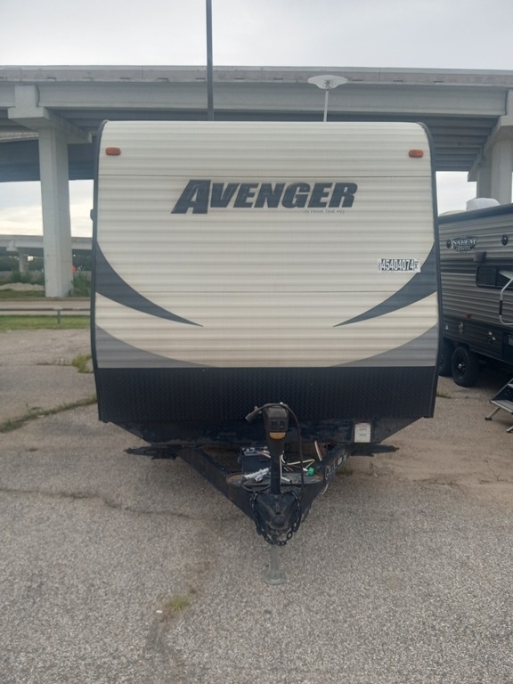 2015 Forest River AVENGER 33 RSD