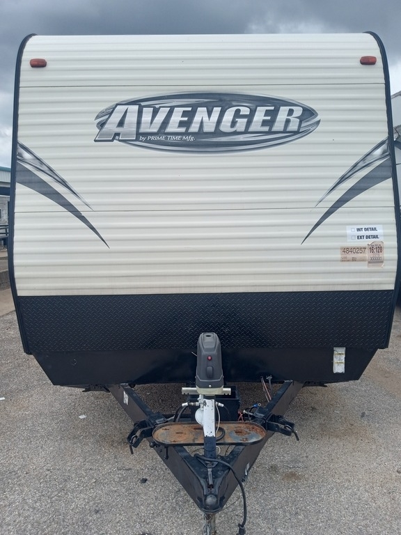 2016 Forest River AVENGER T33RSD