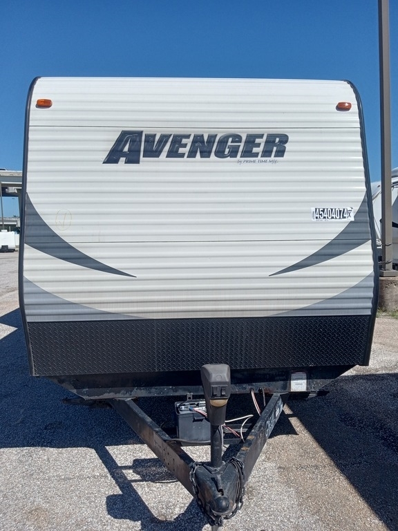 2015 Forest River AVENGER 33 RSD