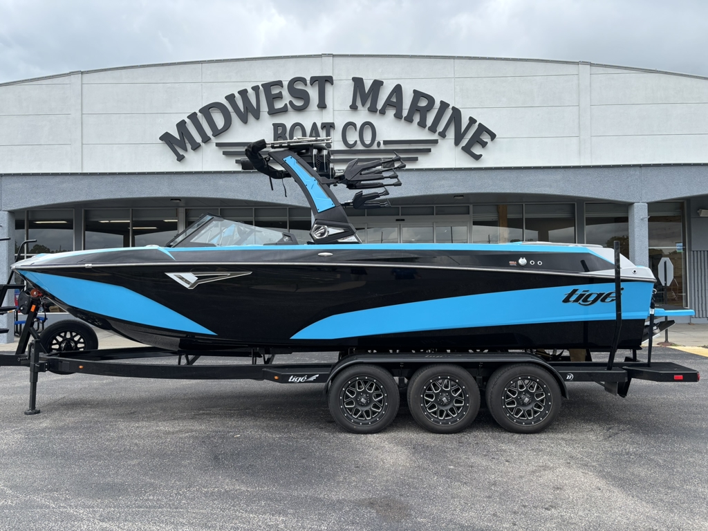 ベース Tigé Ultré 25ZX 2026 - Marine Source