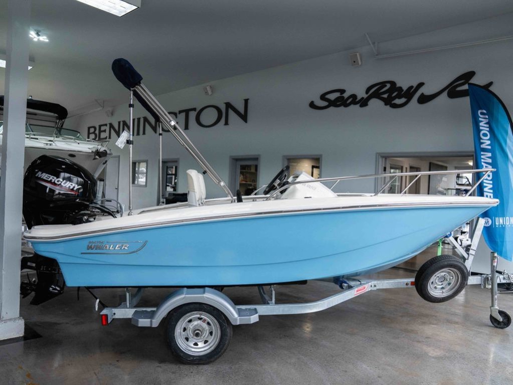 2027 Boston Whaler 130 Super Sport yacht for sale in 