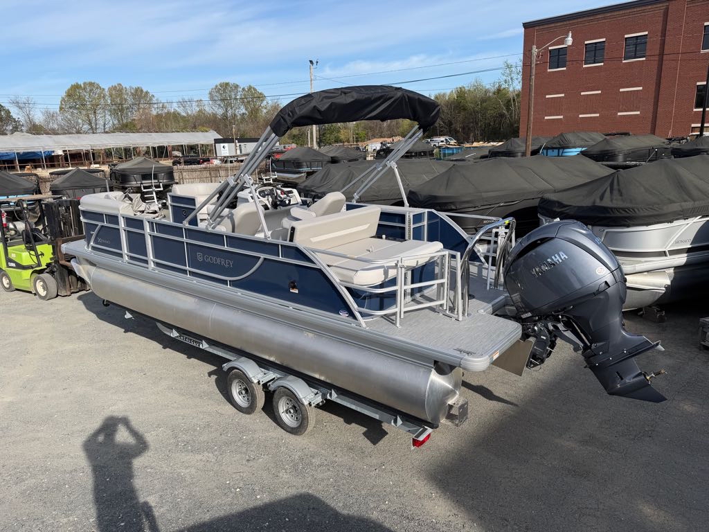 New 2026 Godfrey Sweetwater 2286 SFLX Tritoon - 150 HP Yamaha