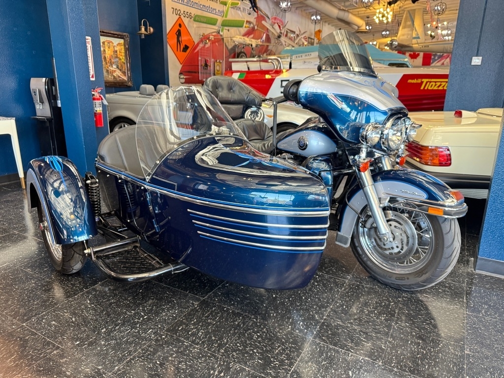 2002 Harley-Davidson® Ultra Classic® w/DMC Sidecar