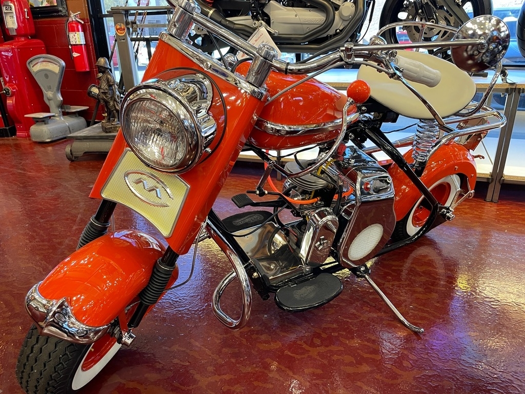 1959 Cushman Eagle Show Bike 318