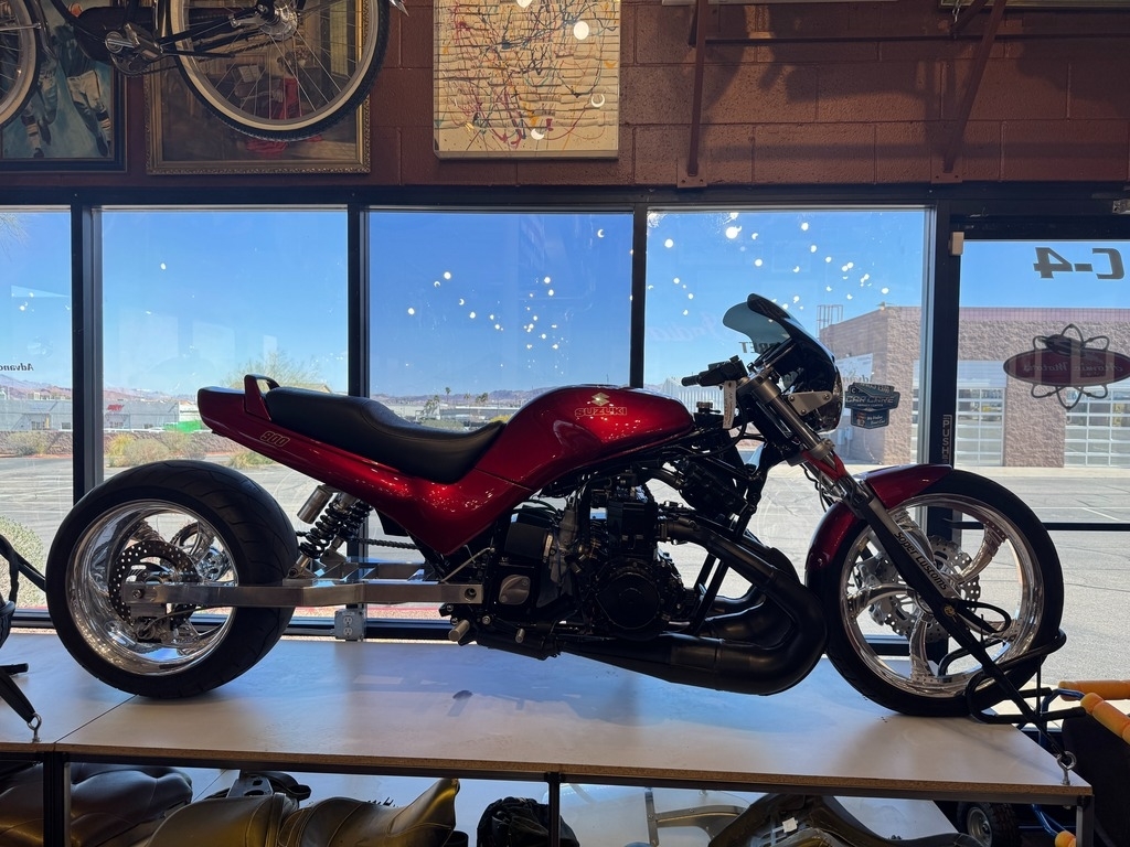1990 Suzuki Thundercat 900 Custom 900