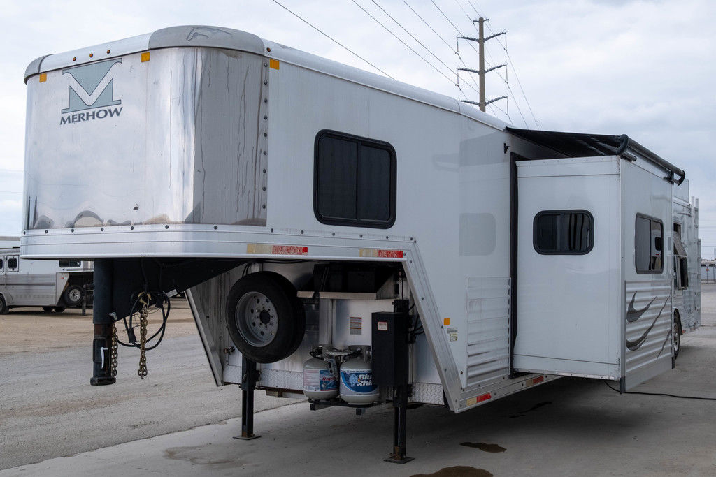 Trailer Photo 5