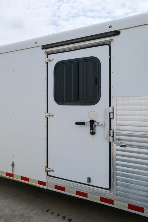 Trailer Photo 13