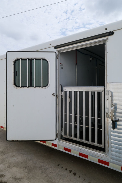Trailer Photo 14