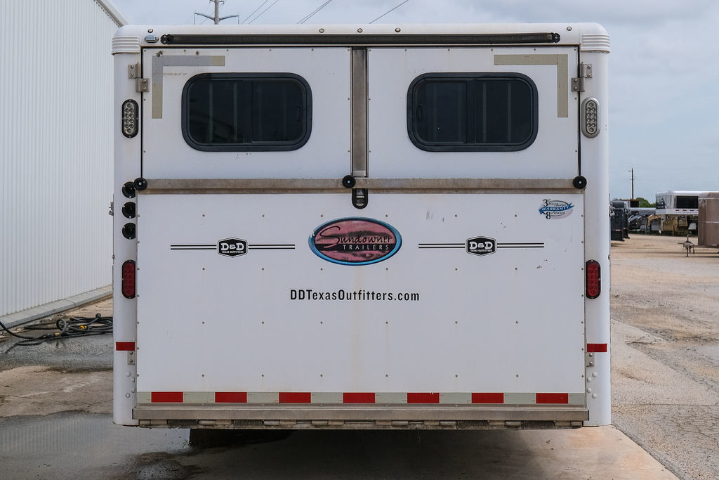 Trailer Photo 16