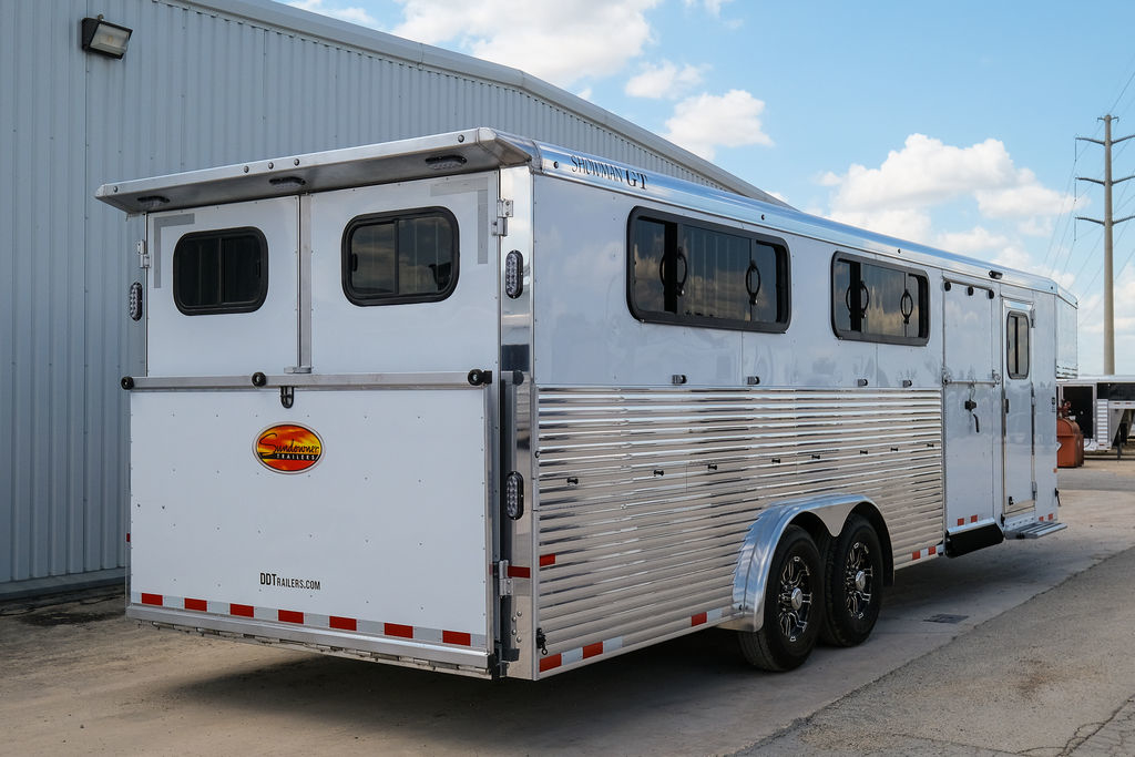 Trailer Photo 3