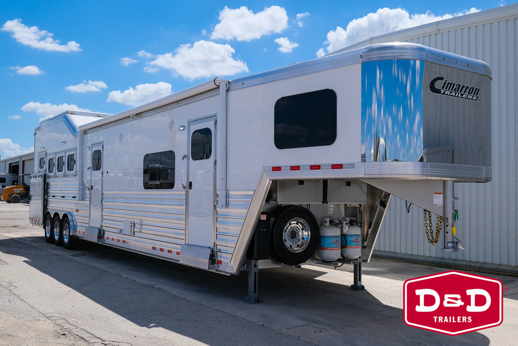2027 Cimarron Trailers 4 Horse Side Load 19Ft SW Living Quarters With Sli