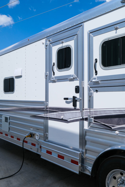 Trailer Photo 16