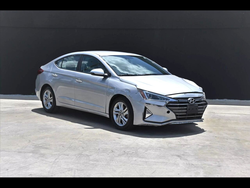 2020 Hyundai ELANTRA SEL Sedan 4D Sedan
