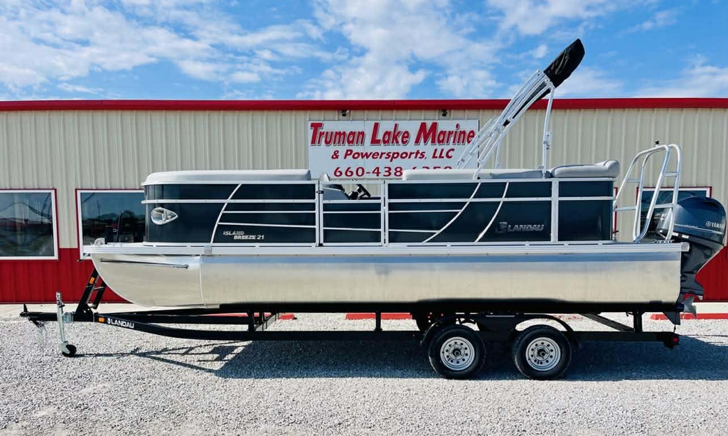 2026 Landau Island Breeze 21C powered by a 90HP Yamaha Pontoon for