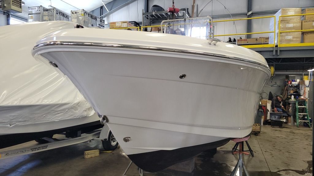 Used 2023 Robalo R180 Center Console, 02043 Hingham - Boat Trader