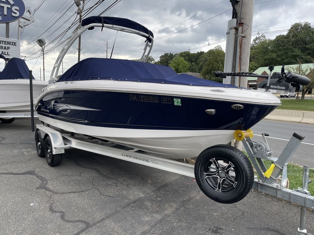 2023 Chaparral 21 Ssi OB Ski & Fish yacht for sale in 