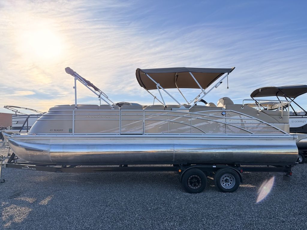 Used 2013 Bennington 2575QCW SPORT TOWER-I/O, 86406 Lake Havasu