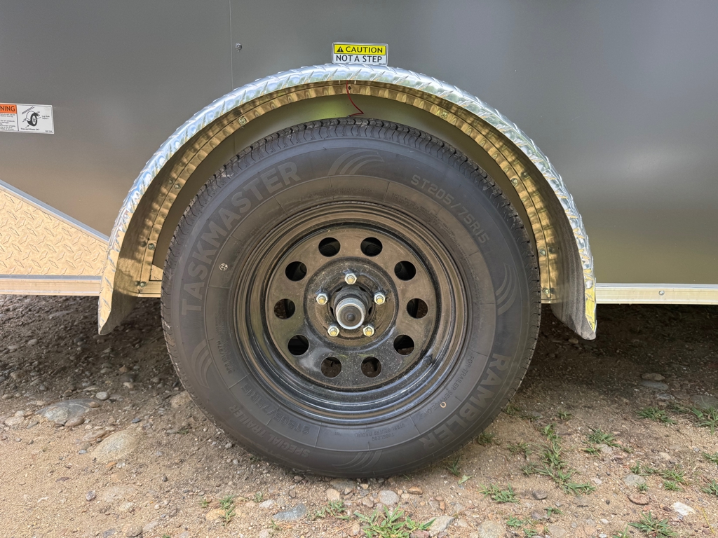 Trailer Photo 19