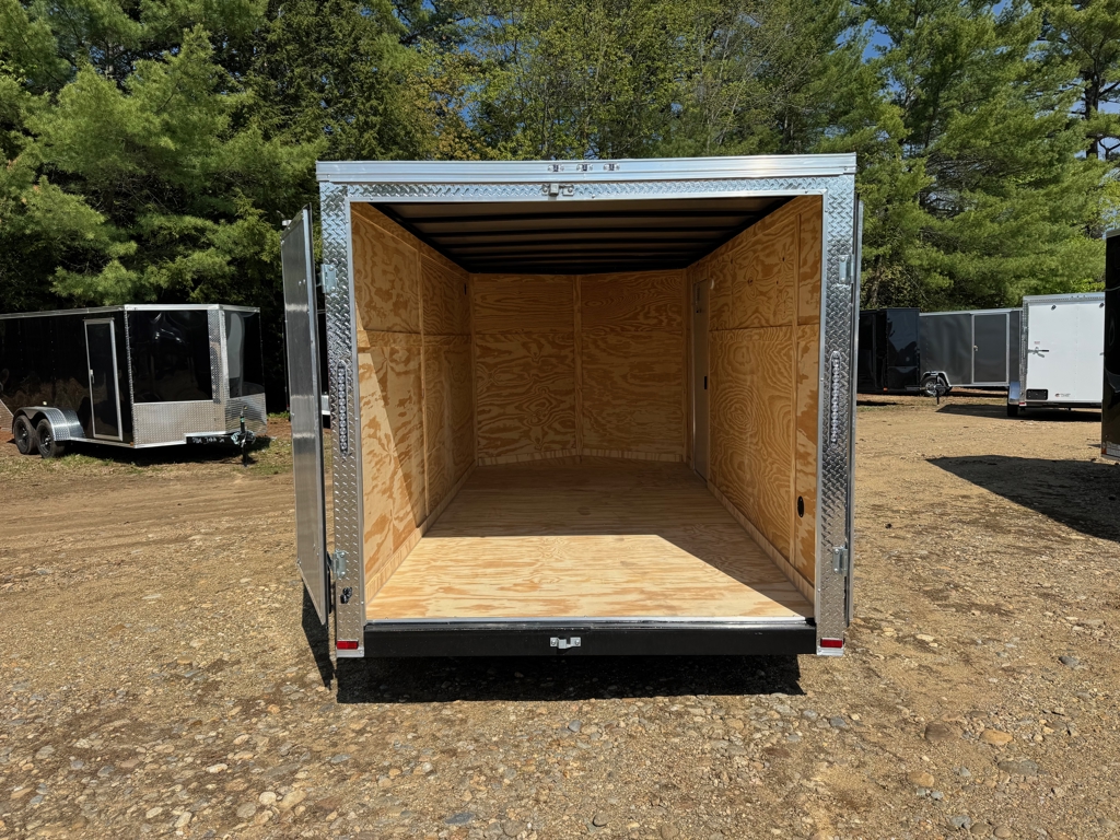 Trailer Photo 12