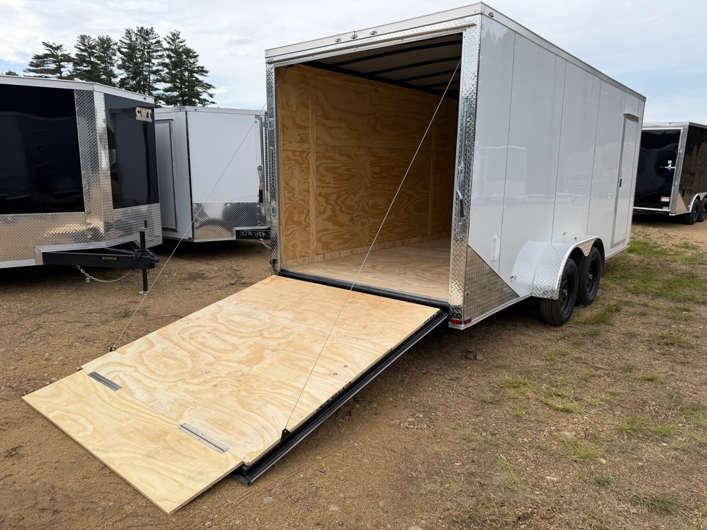 Trailer Photo 2