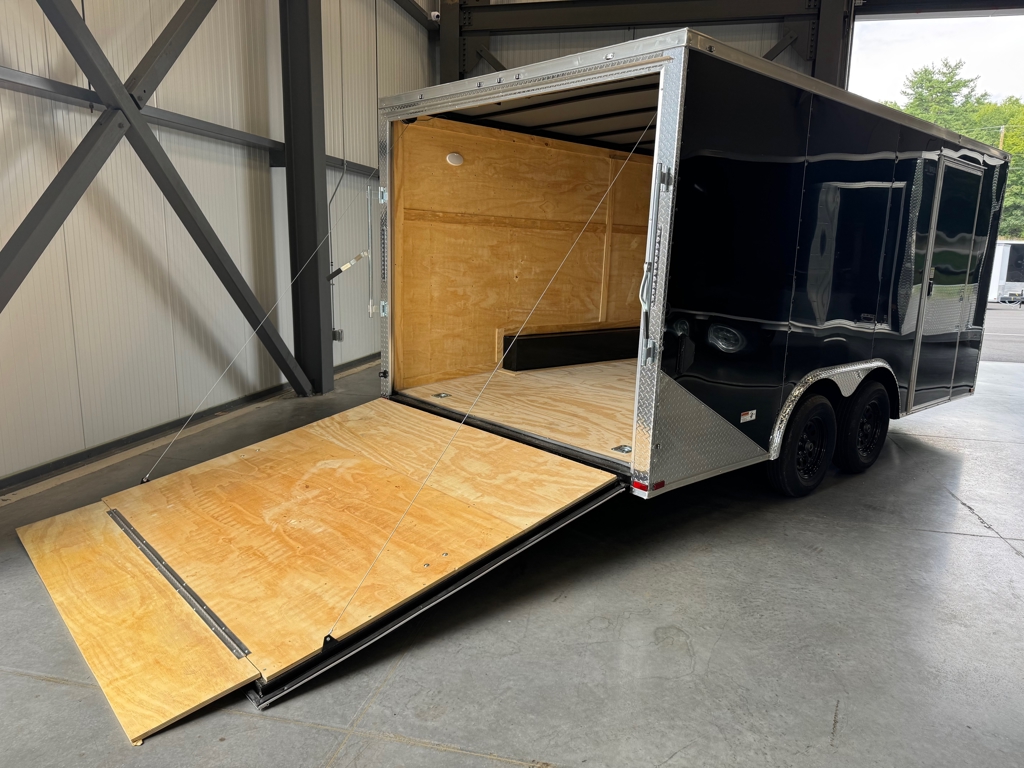 Trailer Photo 2