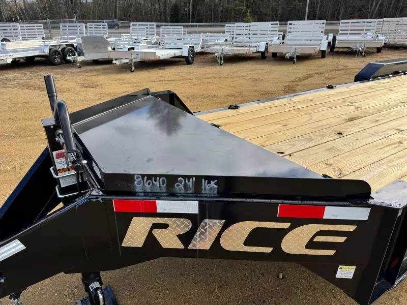 Trailer Photo 15