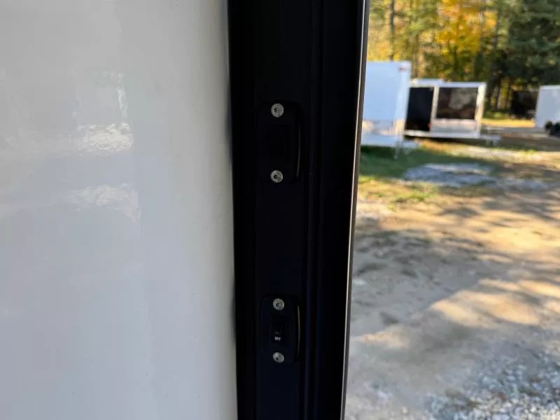 Trailer Photo 16