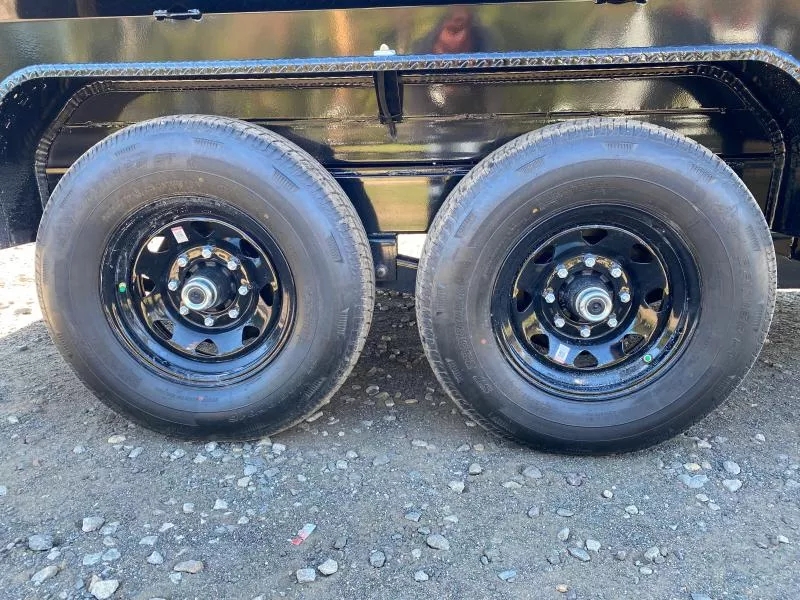 Trailer Photo 17