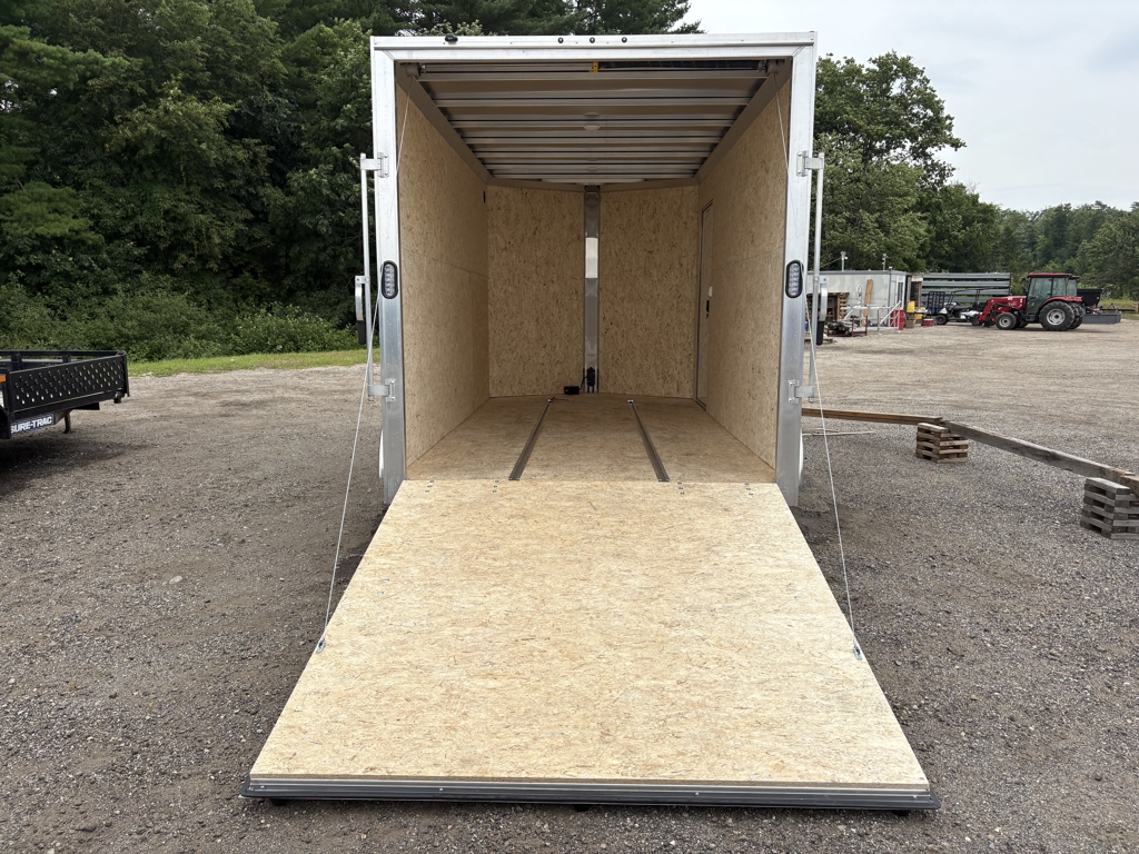 Trailer Photo 11