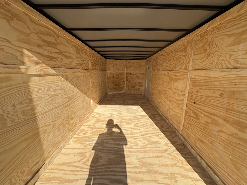 Trailer Photo 11