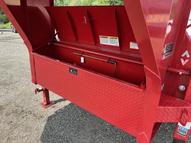 Trailer Photo 17