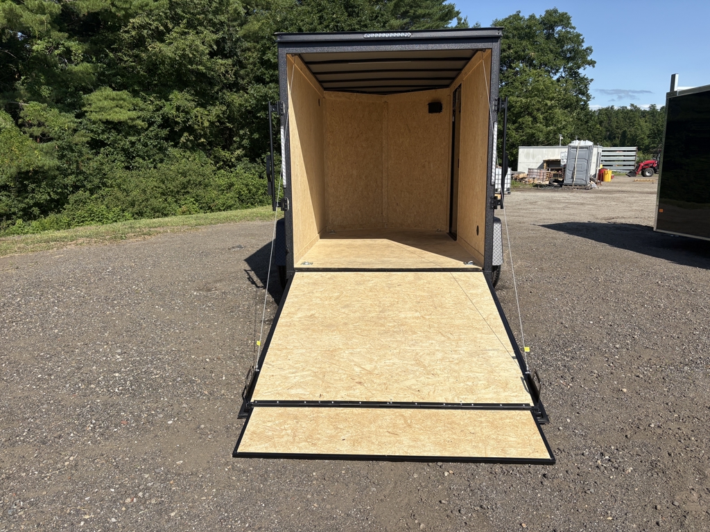 Trailer Photo 11