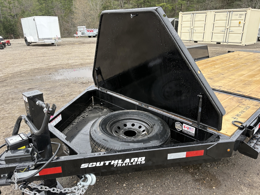 Trailer Photo 15