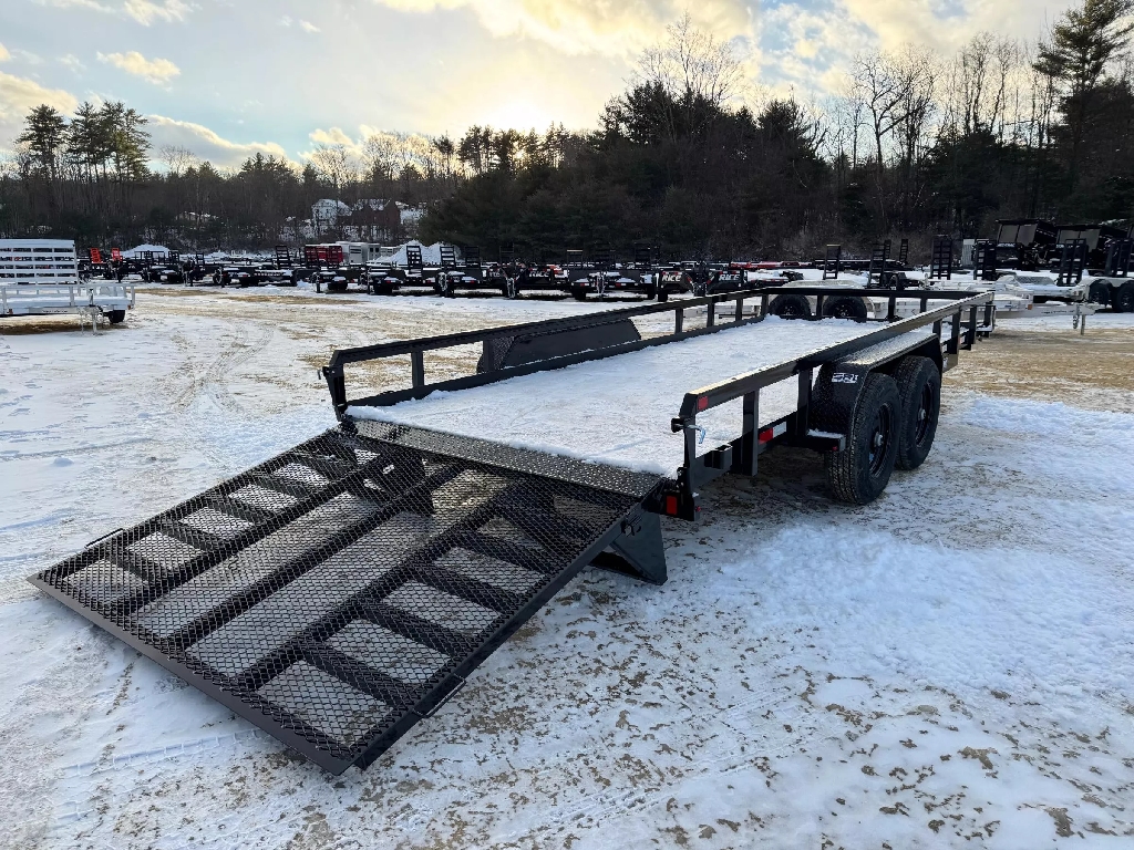Trailer Photo 11
