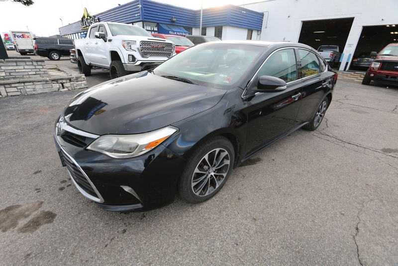 2016 Toyota Avalon's photo
