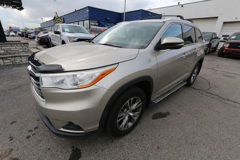 2014 Toyota Highlander XLE's photo