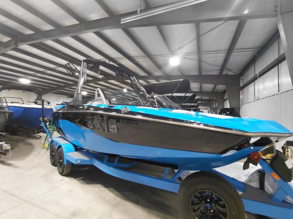 New 2026 Axis A200, Peninsula - Boat Trader