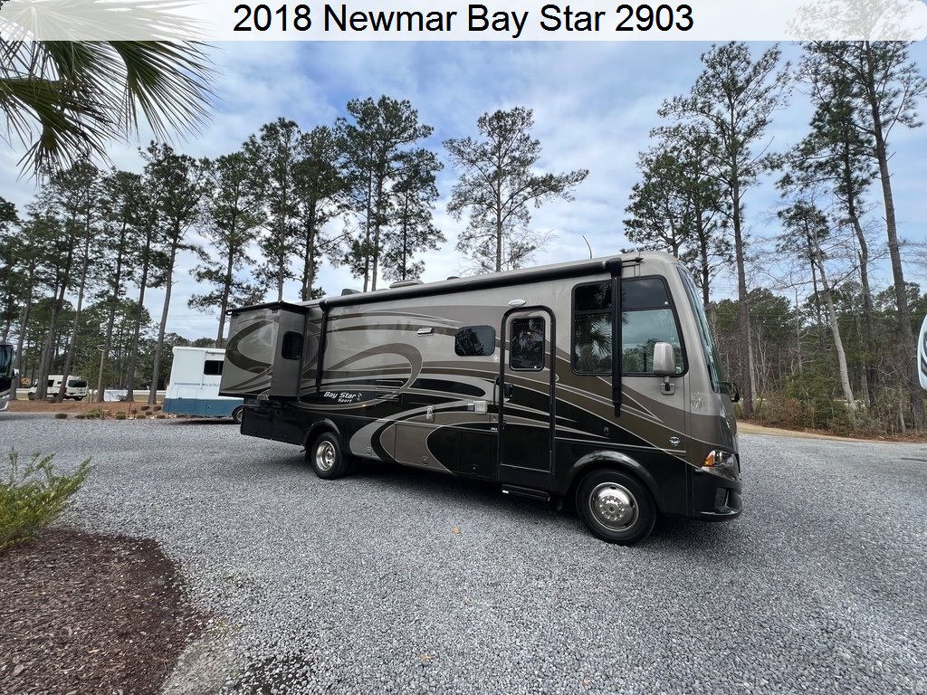 2018 Newmar Bay Star Sport 2903 V10