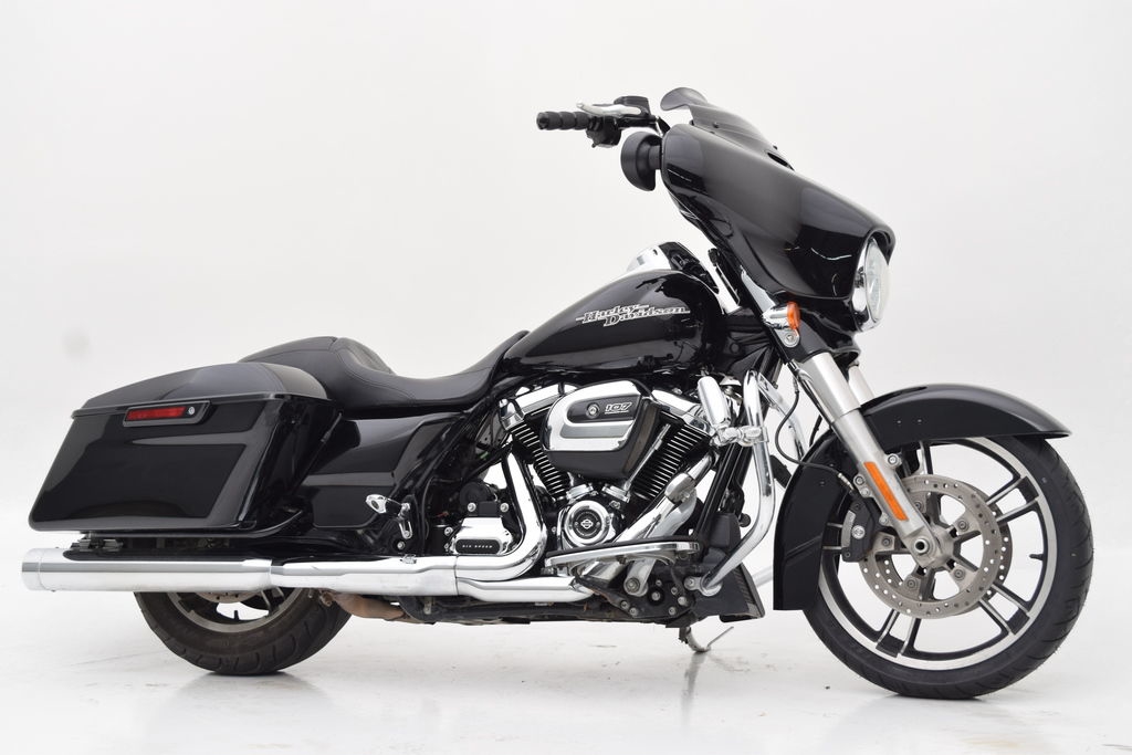 Harley-Davidson Street Glide Special Image