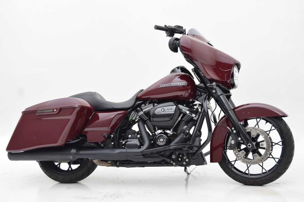 Harley-Davidson Street Glide Special Image