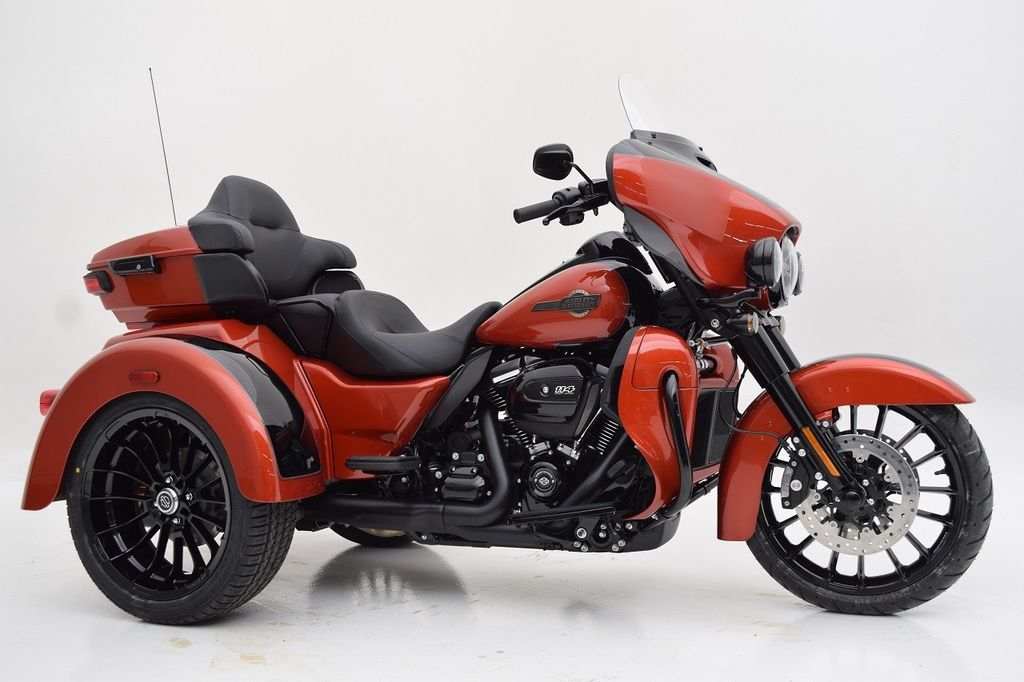 Harley-Davidson Tri Glide Ultra Image