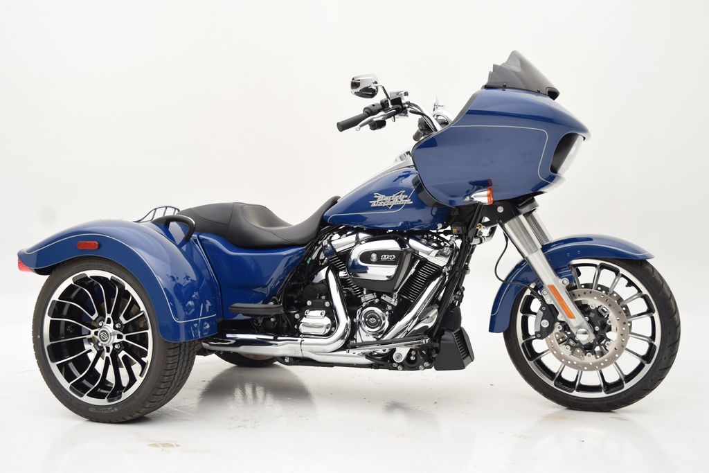 Harley-Davidson Road Glide 3 Image