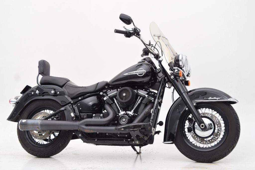 Harley-Davidson Heritage Softail Classic Image