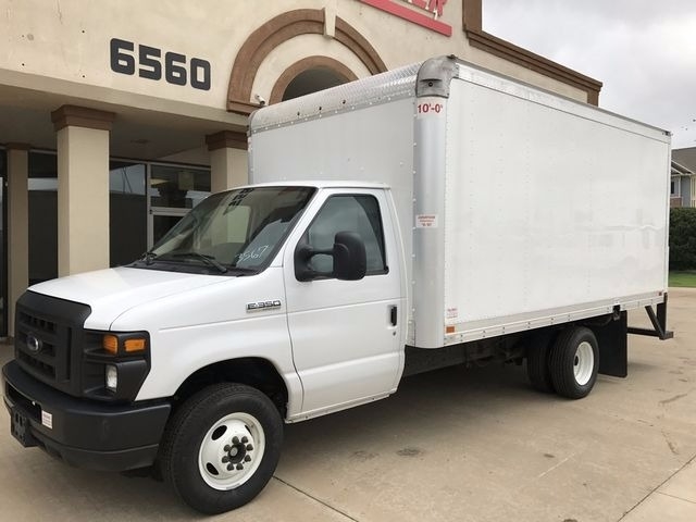 2016 Ford E350 Cargo Box