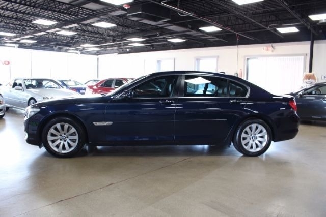 2011 BMW 750 Li xDrive Sedan